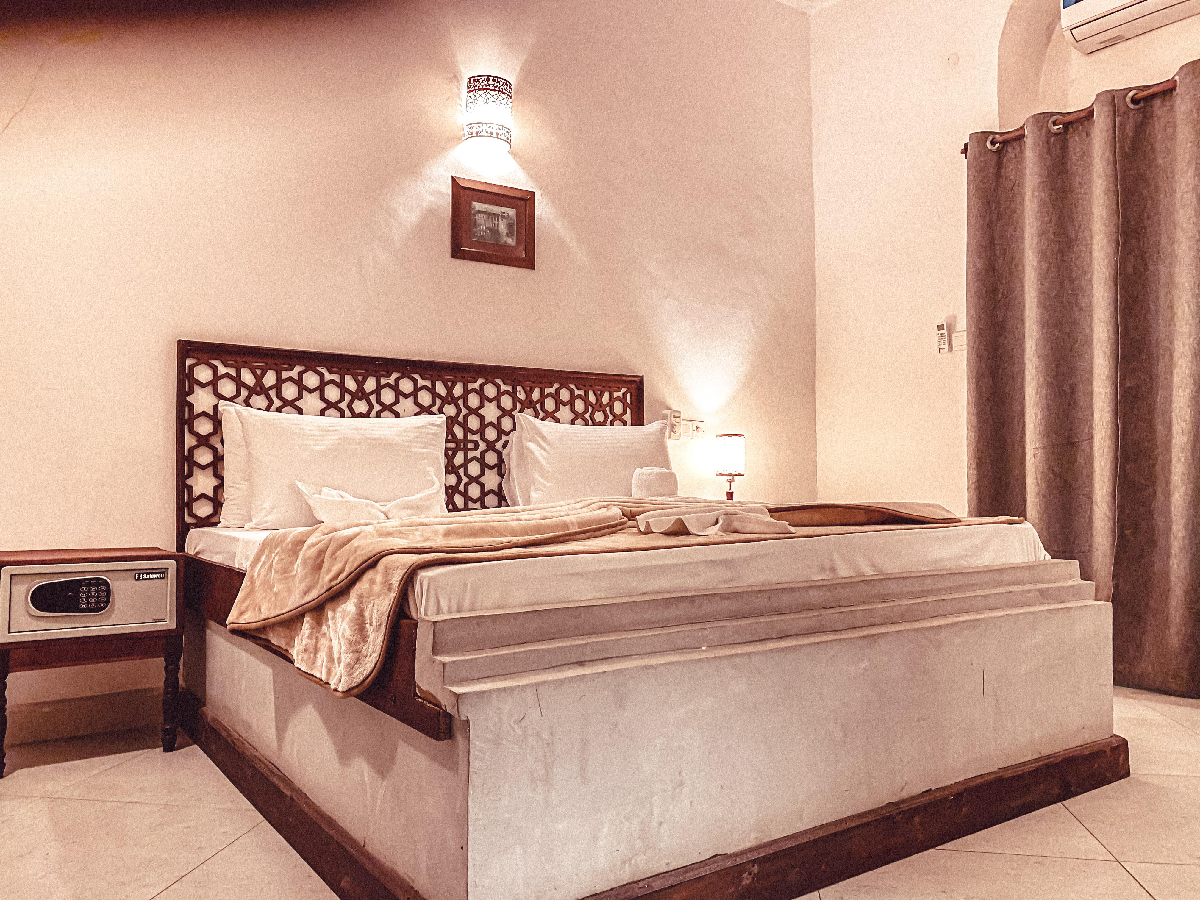 Smiles Stone Town Hotel Zanzibar Buitenkant foto