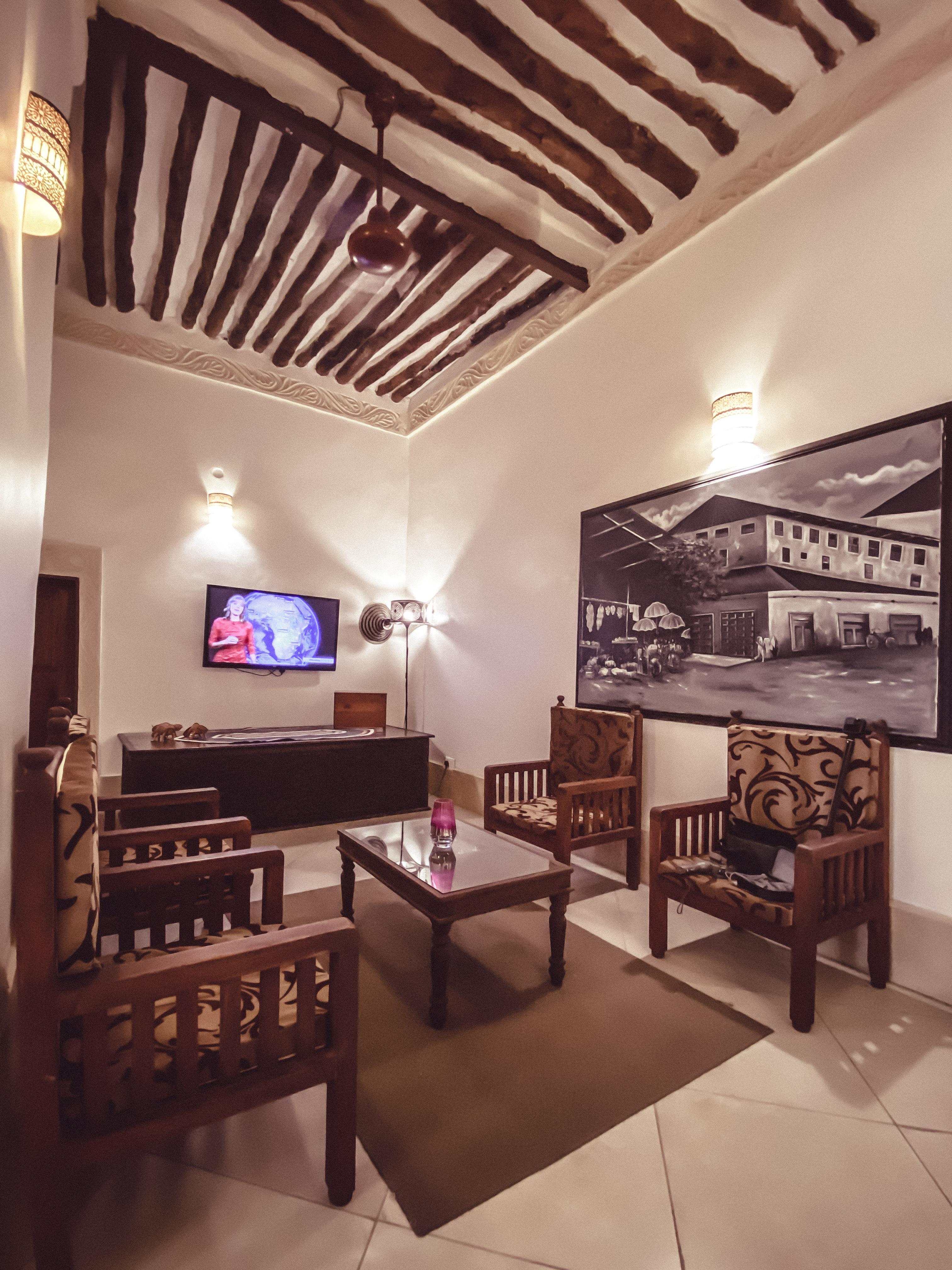 Smiles Stone Town Hotel Zanzibar Buitenkant foto